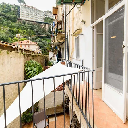 4 Persons Apartment In Sorrento Apartment *