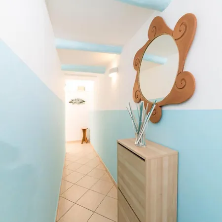 4 Persons Apartment In Sorrento * Sorrento