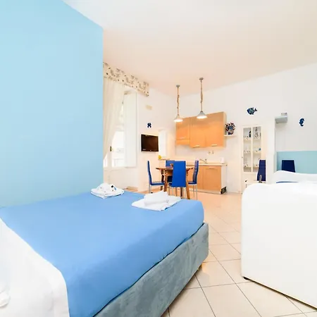 Holiday Home In Marina Grande By The Beach Península Sorrentina