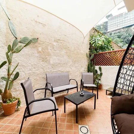 Apartment Holiday Home In Marina Grande By The Beach